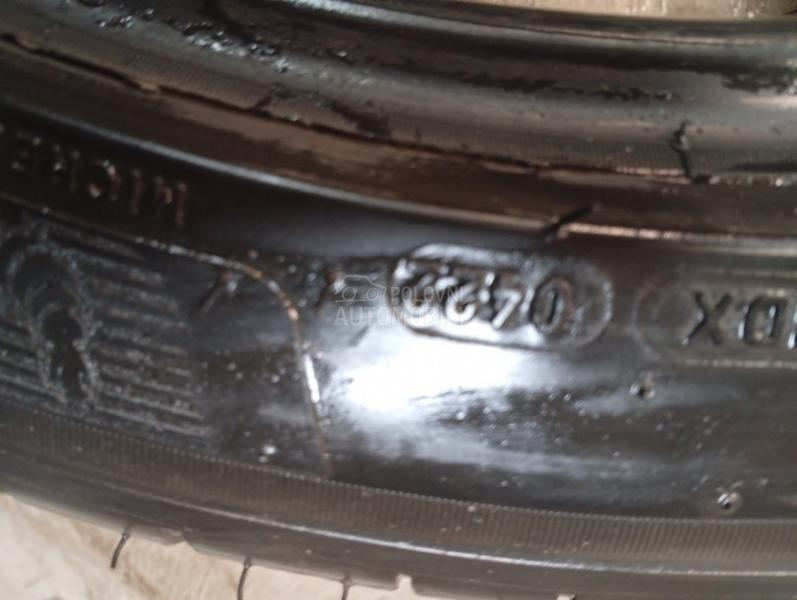 Michelin 235/45 R19 Letnja