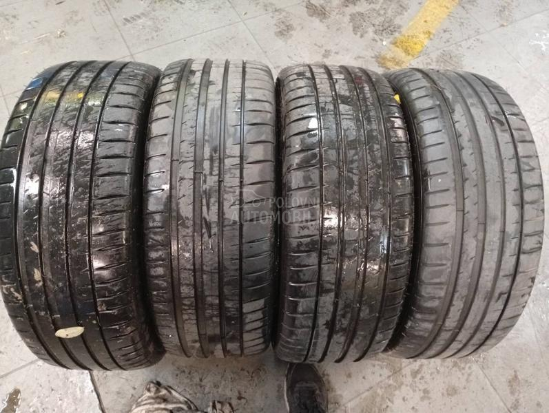 Michelin 235/45 R19 Letnja