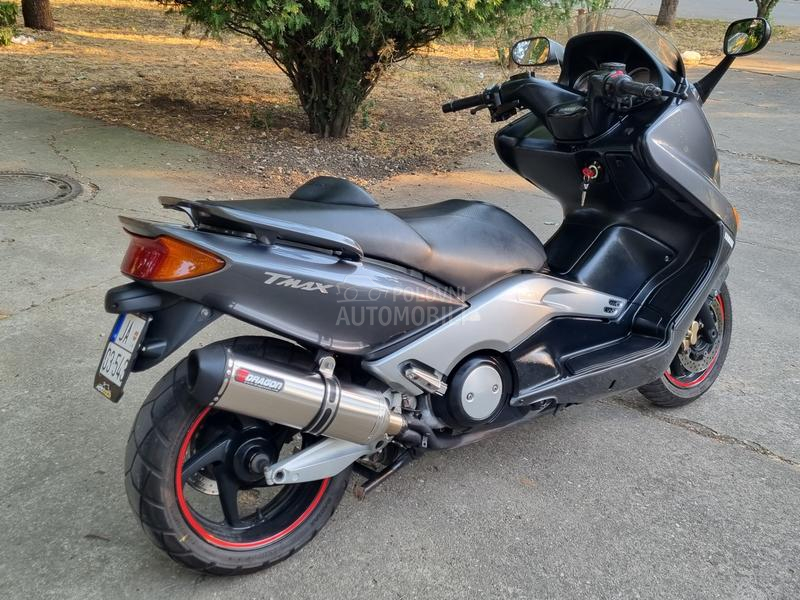 Yamaha T MAX 500/RESTYLING/