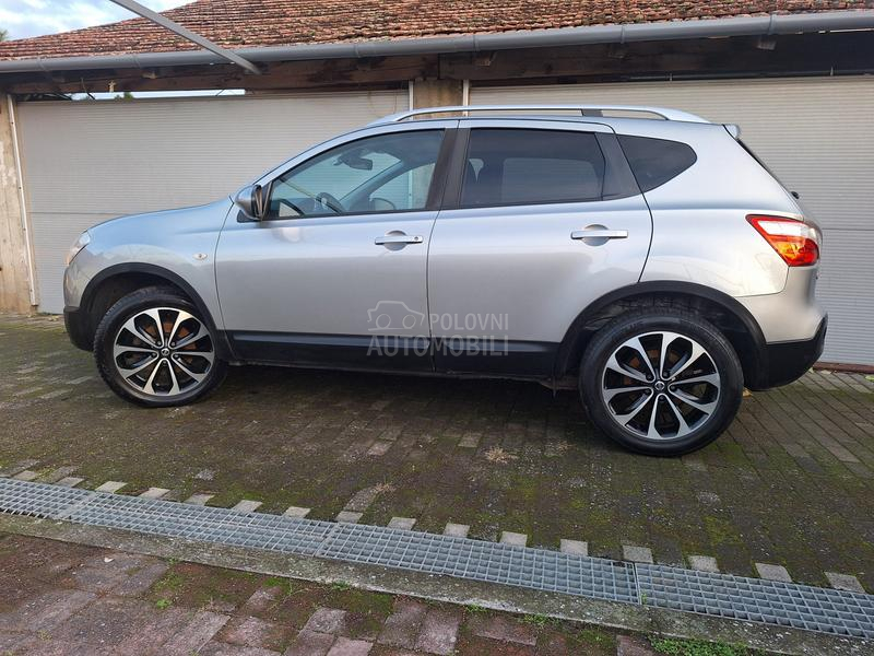 Nissan Qashqai 1.6b Atmosferac