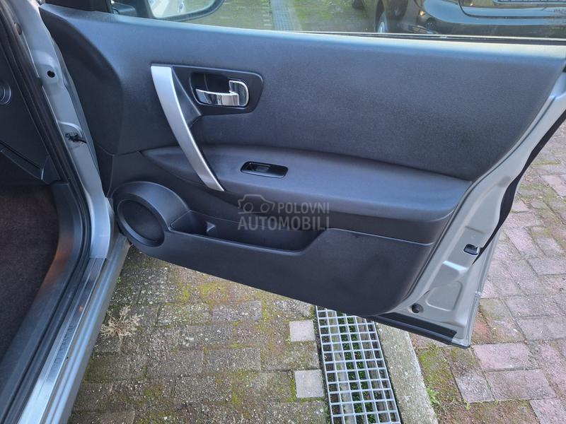 Nissan Qashqai 1.6b Atmosferac