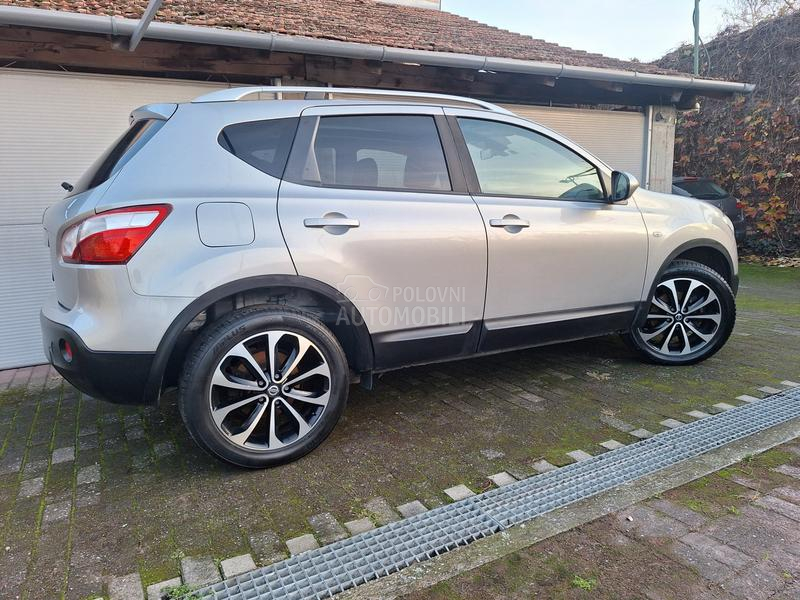 Nissan Qashqai 1.6b Atmosferac