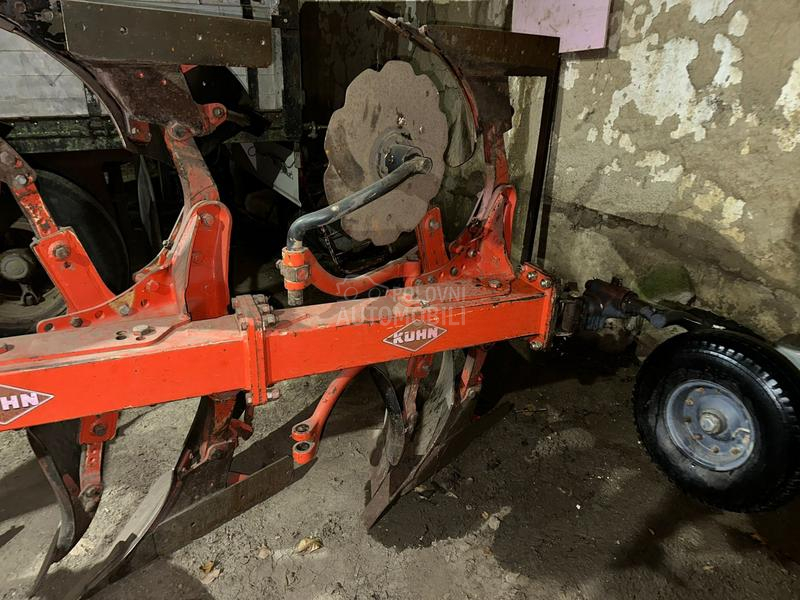 Kuhn MM151