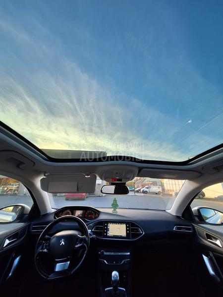 Peugeot 308 2,0 BlueHDi  Allure