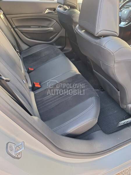 Peugeot 308 2,0 BlueHDi  Allure