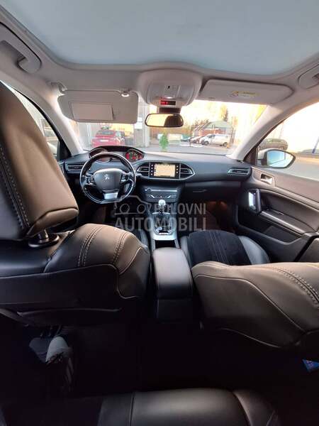 Peugeot 308 2,0 BlueHDi  Allure