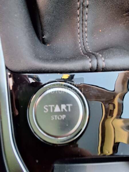 Peugeot 308 2,0 BlueHDi  Allure