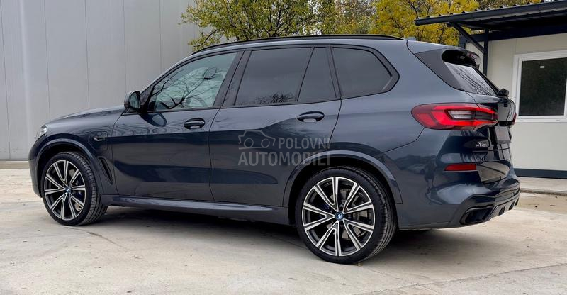 BMW X5 45e/360/laser