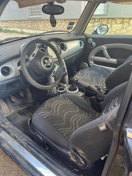 MINI One 1.6