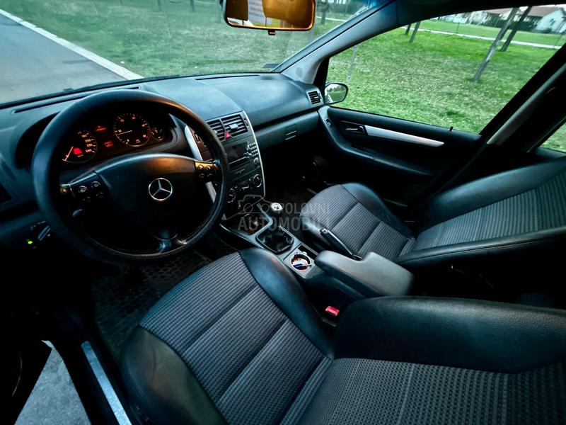 Mercedes Benz A 160 