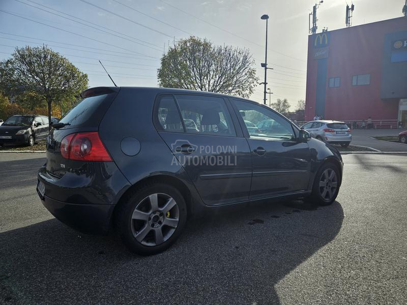 Volkswagen Golf 5 1.9 TDI