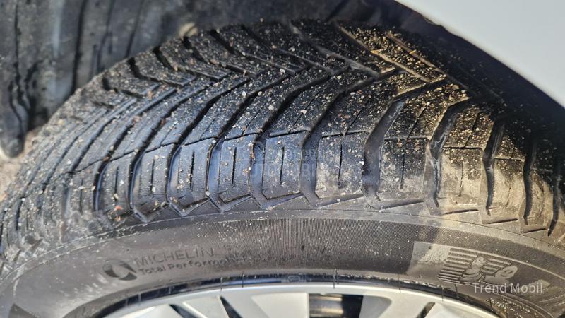 Peugeot 208 1.5 hdi Bussines