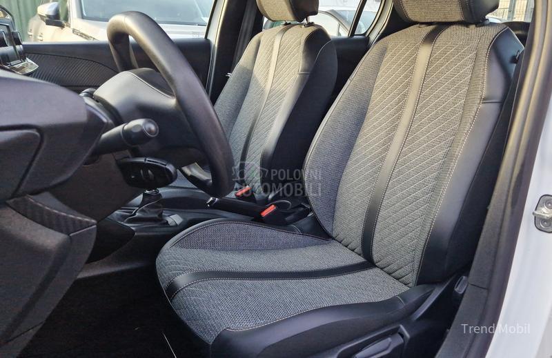 Peugeot 208 1.5 hdi Bussines