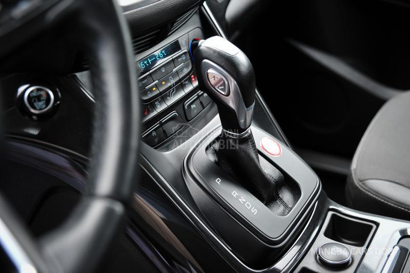 Ford Kuga 2.0TDCI 4x4 TITANIUM