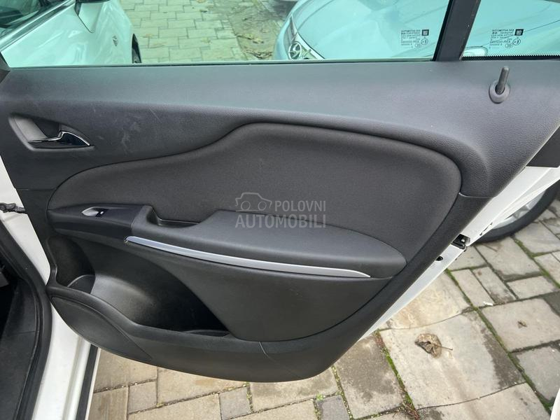 Opel Zafira C.N.G METAN