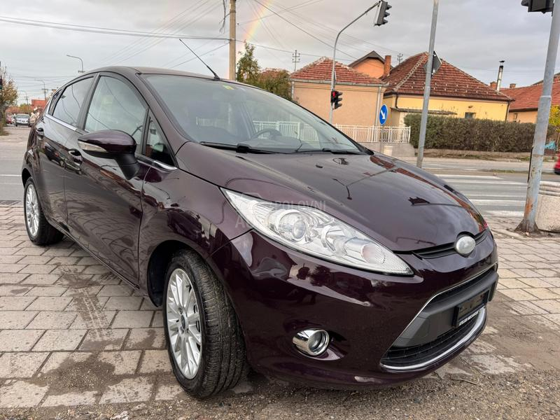 Ford Fiesta 1.6 BEN ŠVAJ NOV