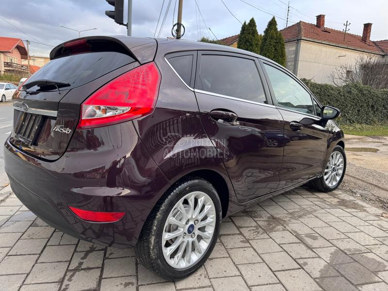 Ford Fiesta 1.6 BEN ŠVAJ NOV