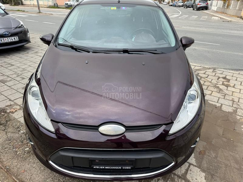 Ford Fiesta 1.6 BEN ŠVAJ NOV