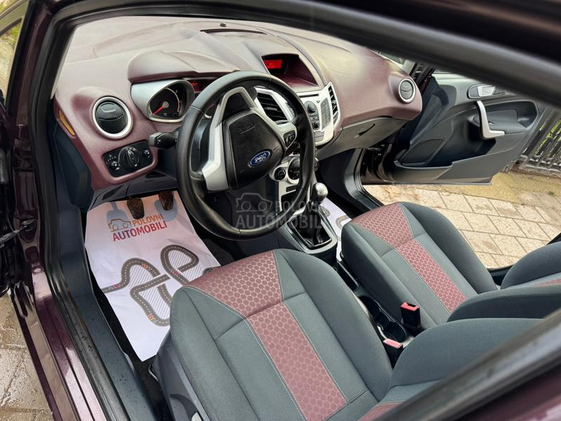 Ford Fiesta 1.6 BEN ŠVAJ NOV