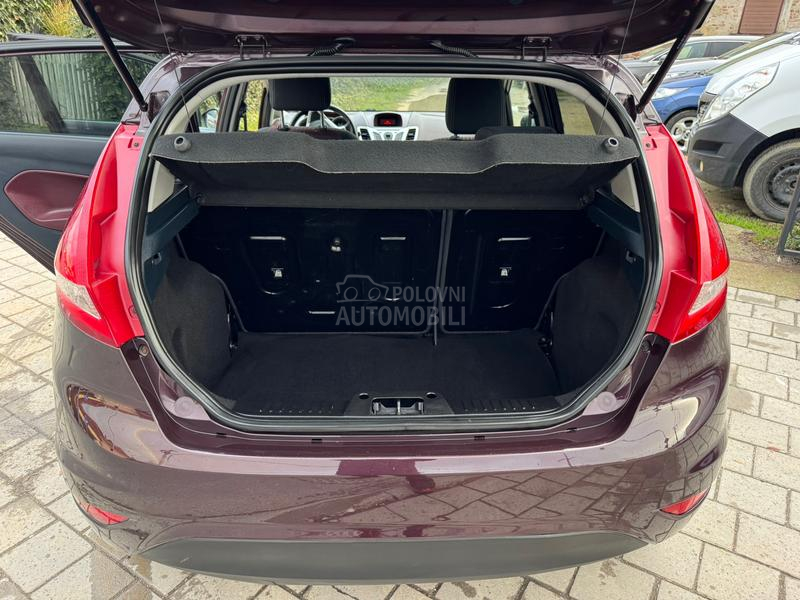 Ford Fiesta 1.6 BEN ŠVAJ NOV