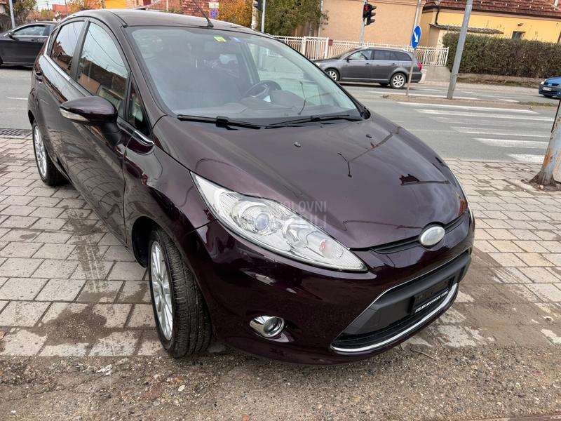 Ford Fiesta 1.6 BEN ŠVAJ NOV