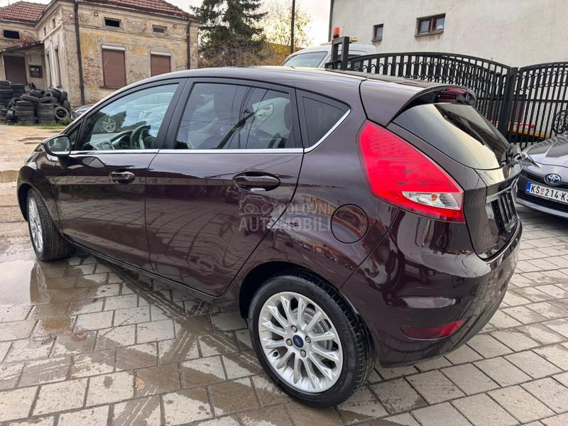 Ford Fiesta 1.6 BEN ŠVAJ NOV