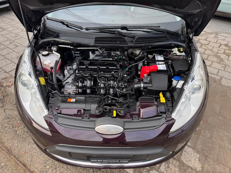 Ford Fiesta 1.6 BEN ŠVAJ NOV