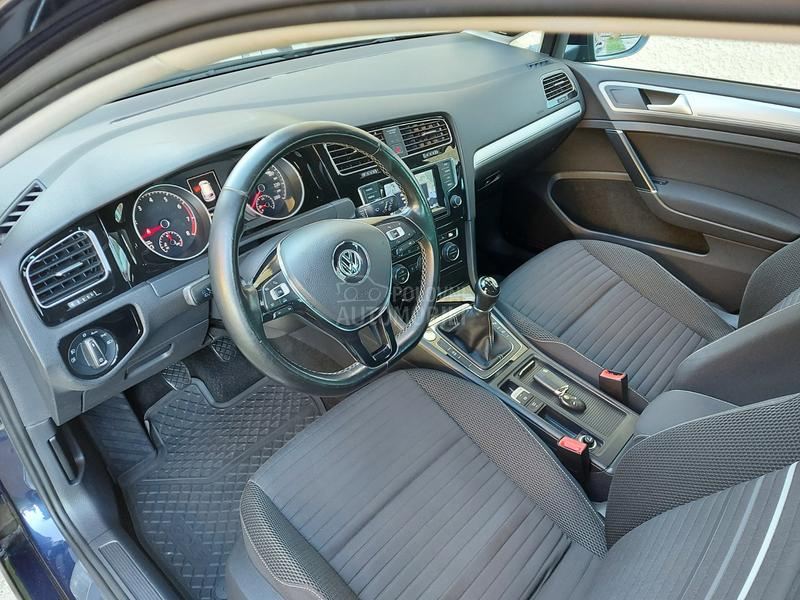 Volkswagen Golf 7 1.2 TSI CUP FUL