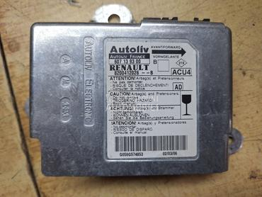 Centrala air bag a Megan 2 za Renault Megane od 2003. do 2008. god.