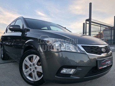 Kia cee`d 1.6 CRDI N.A.V.I