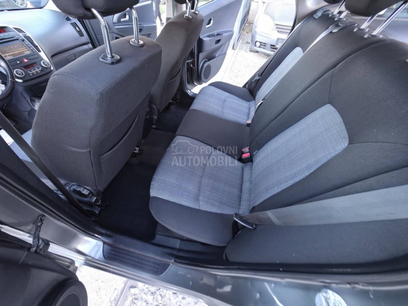 Kia cee`d 1.6 CRDI N.A.V.I