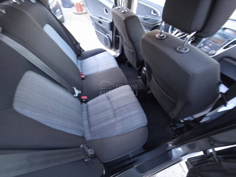 Kia cee`d 1.6 CRDI N.A.V.I