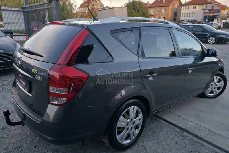 Kia cee`d 1.6 CRDI N.A.V.I
