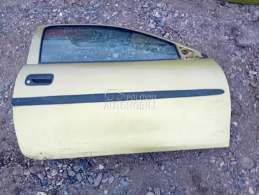 Prednja desna vrata za Opel Corsa B