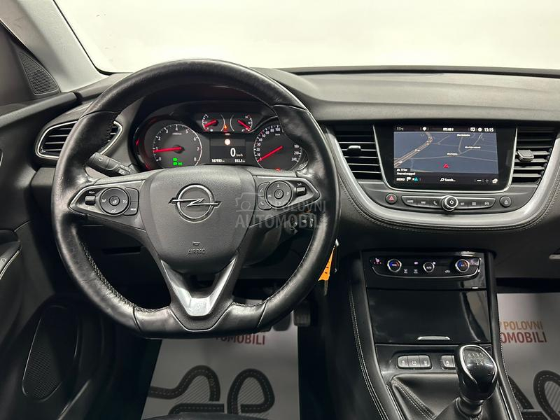 Opel Grandland X 1.2 INNOVATION