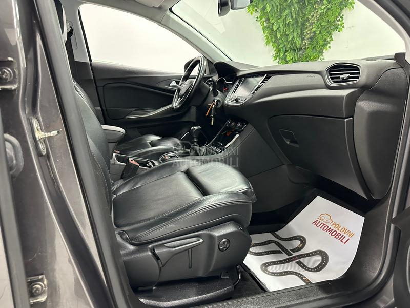 Opel Grandland X 1.2 INNOVATION