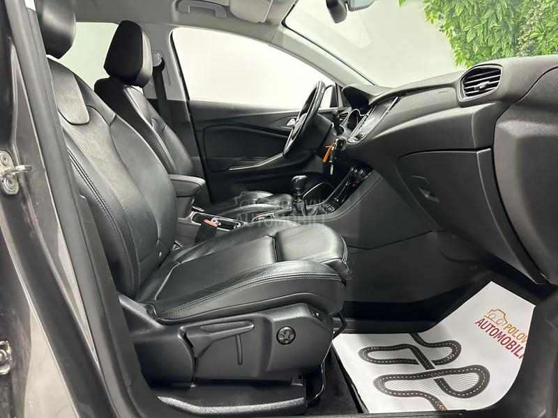 Opel Grandland X 1.2 INNOVATION