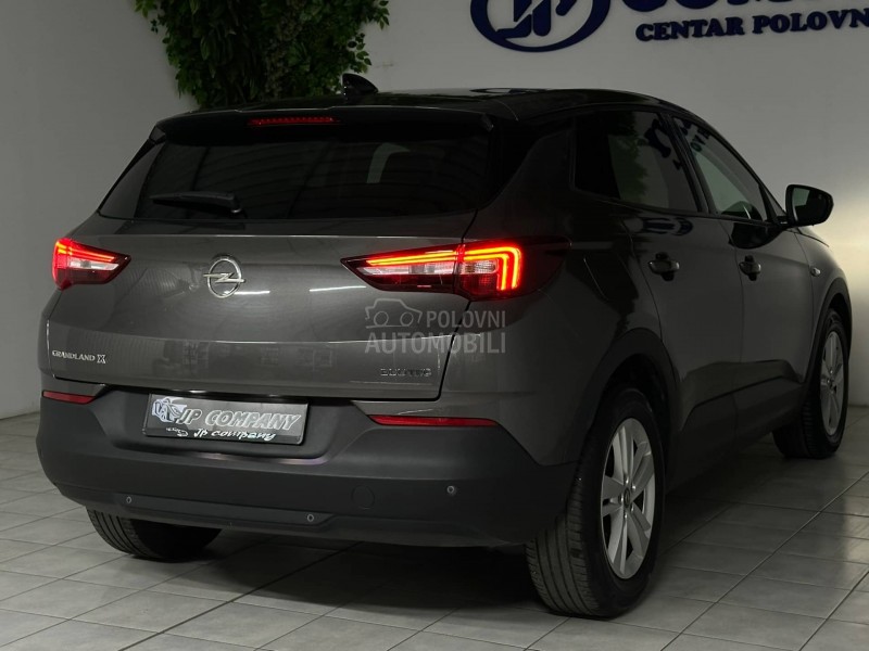Opel Grandland X 1.2 INNOVATION