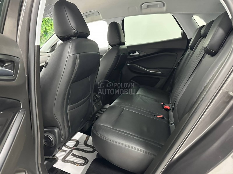 Opel Grandland X 1.2 INNOVATION