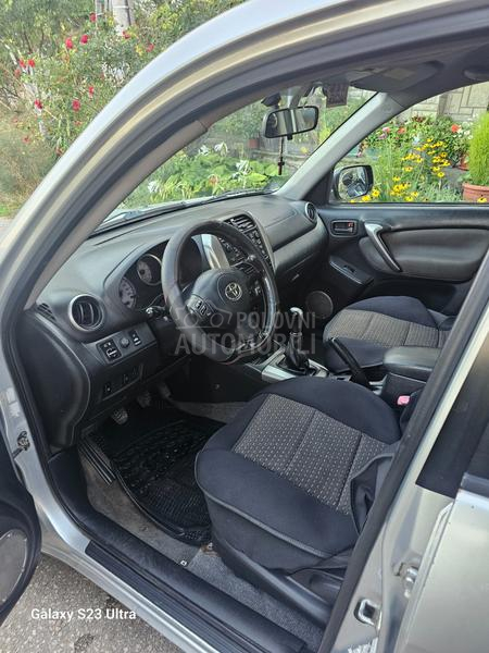 Toyota RAV 4 2.0 d4d