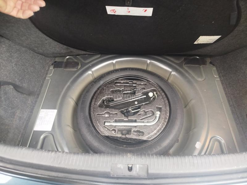 Volkswagen Golf 6 1.6 TDI RABBIT