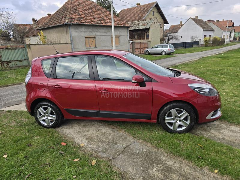 Renault Scenic 1.5 dci