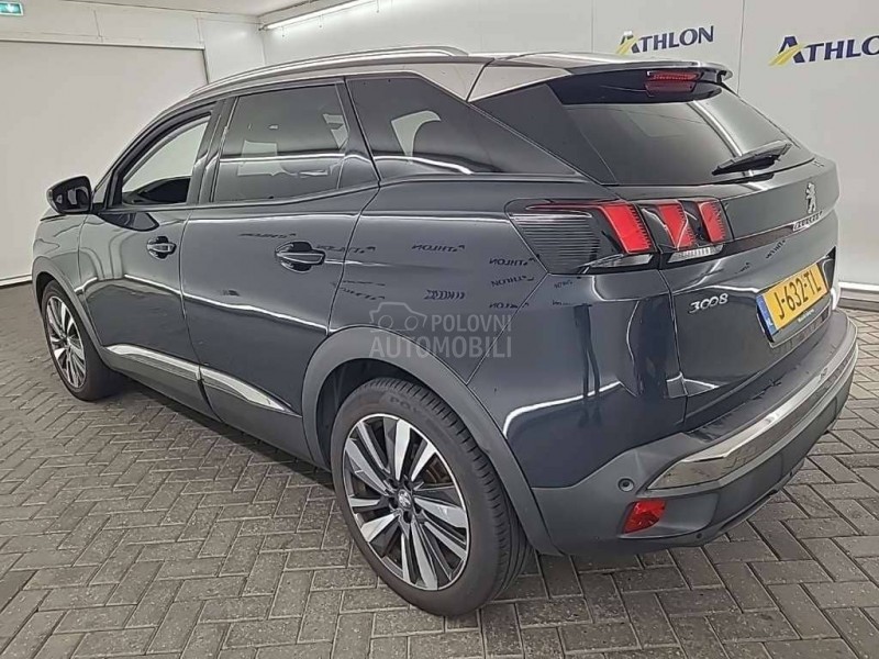 Peugeot 3008 1.2 ALLURE