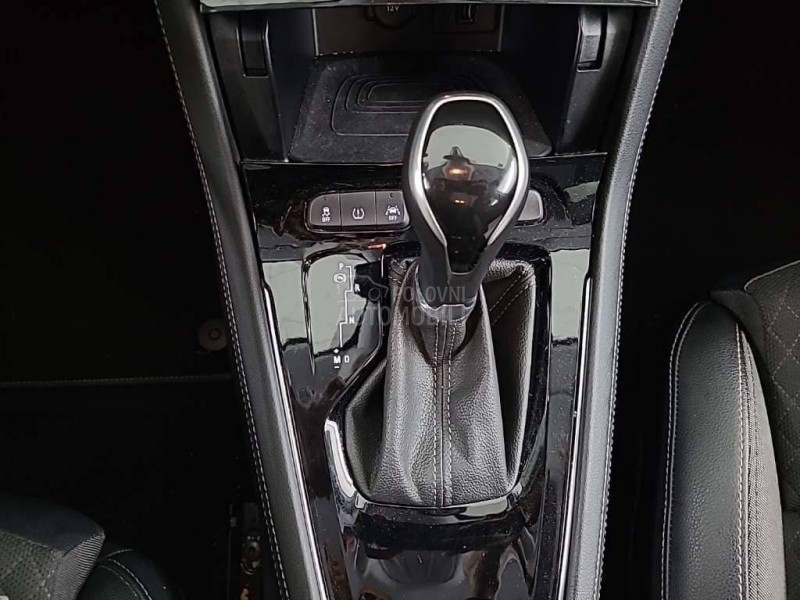 Opel Grandland X 1.2 INNOVATION AUT