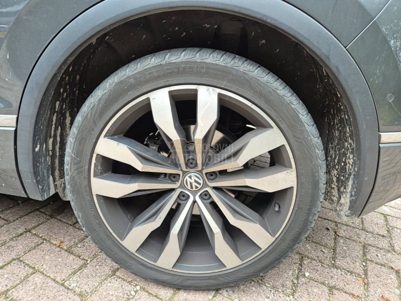 Volkswagen Tiguan 2.0 TDI R LINE DSG