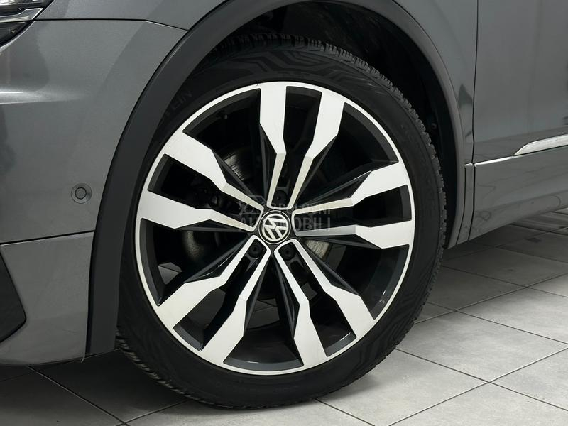 Volkswagen Tiguan 2.0 TDI R LINE DSG