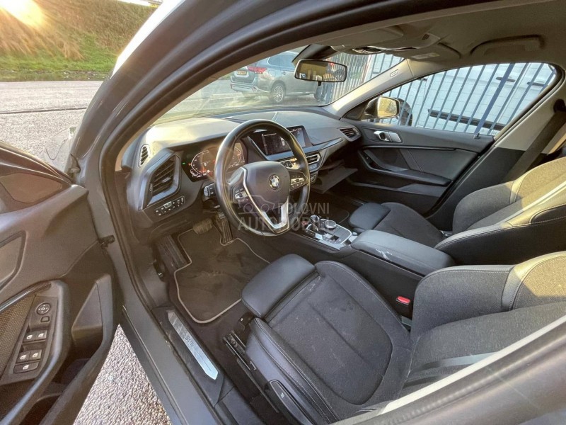 BMW 118 i EXECUTIVE AUT