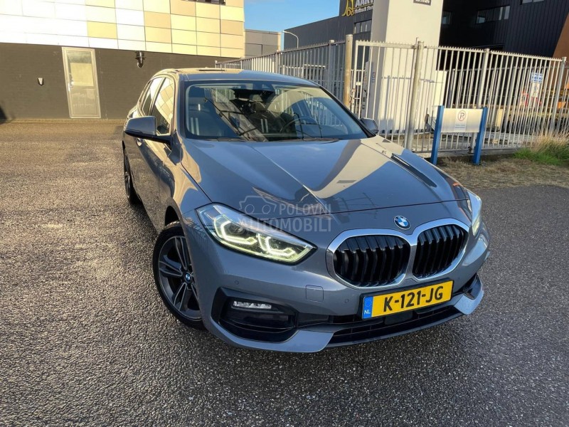 BMW 118 i EXECUTIVE AUT