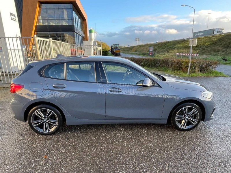 BMW 118 i EXECUTIVE AUT