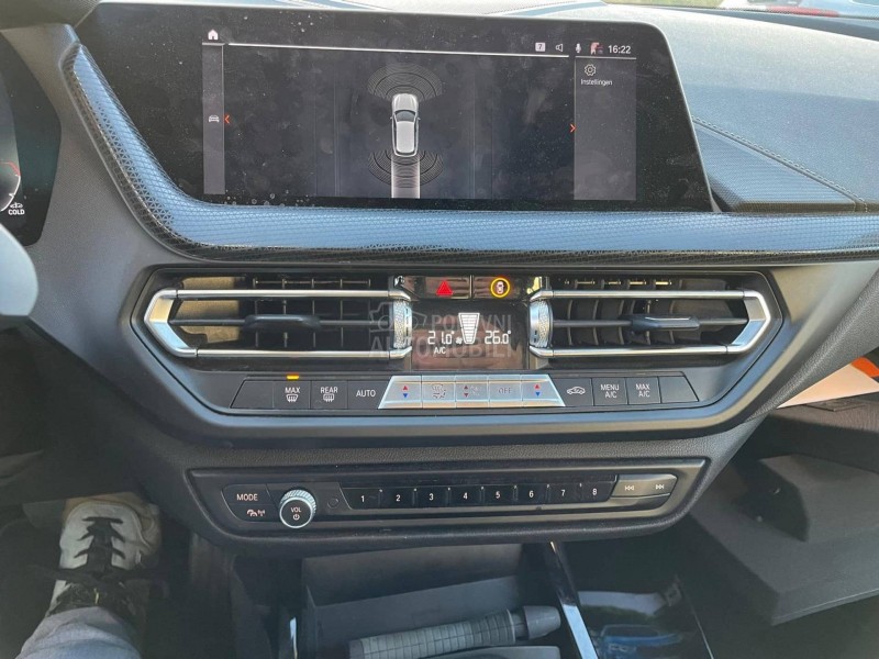 BMW 118 i EXECUTIVE AUT